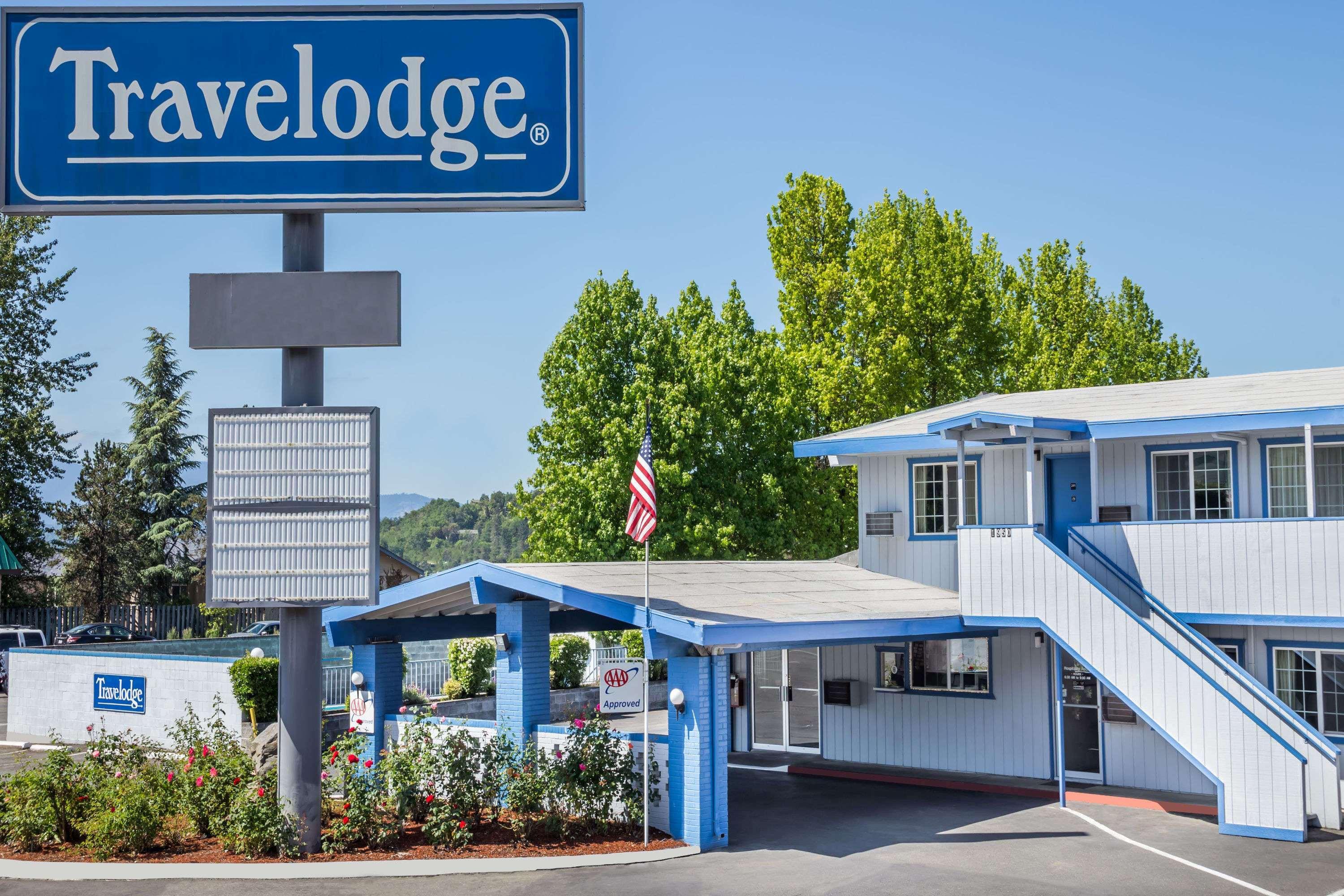 Travelodge By Wyndham Grants Pass Exterior photo